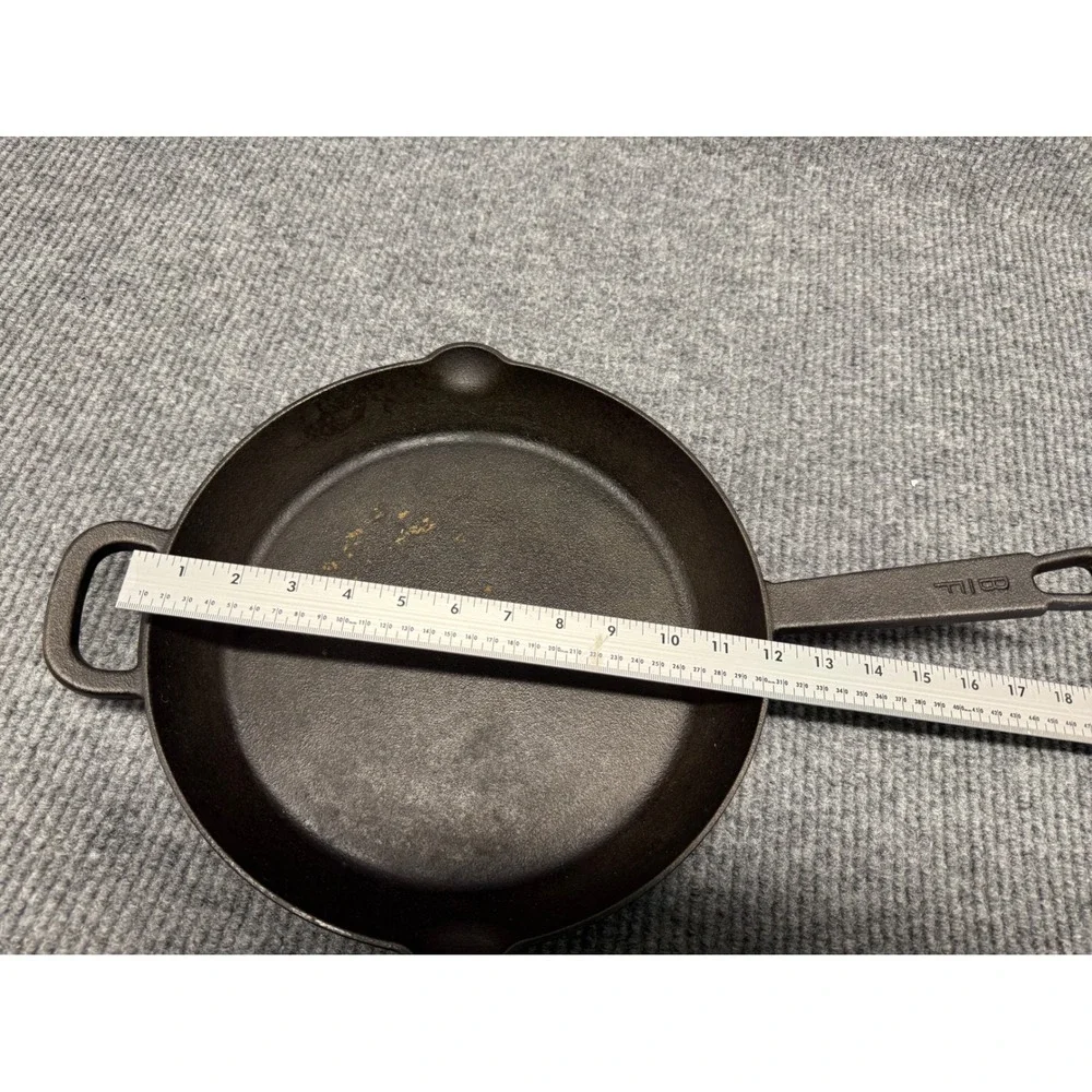 Bobby Flay Cast Iron Skillet 11.5 Inch Frying Pan with Helper‎ Handle Black